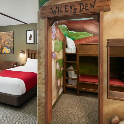 Wolf Den Suite-Water Park Included Great Wolf Lodge Williamsburg Promo Code