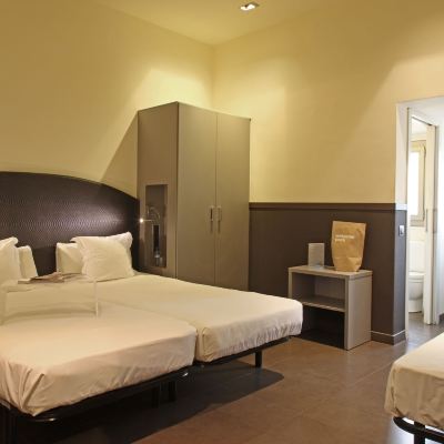 Standard Triple Room Chic & Basic Zoo Promo Code