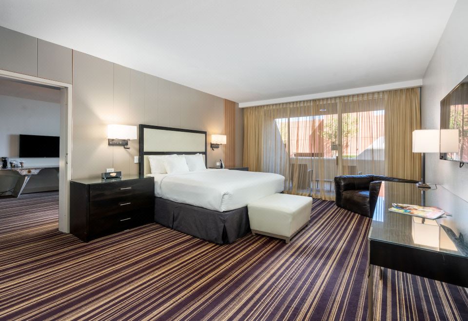 Hotel ZosoDeluxe King Room