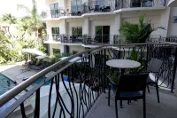 Pacific Suites Boutique Hotel and Bistro