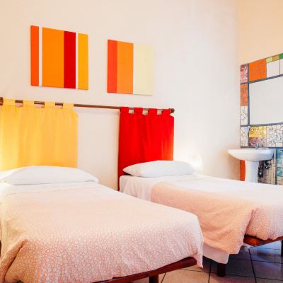 Classic Twin Room with Shared Bathroom The Beehive Promo Code