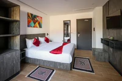 Coast Hotel Hotel a 