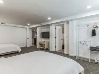 Charming 1-Bedroom House in Lovely Burien with  High Speed WiFi, ベリアンのホテル