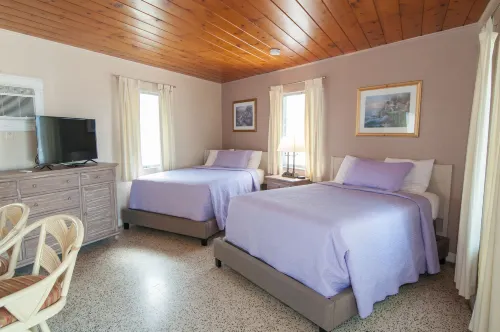 Siesta Motel