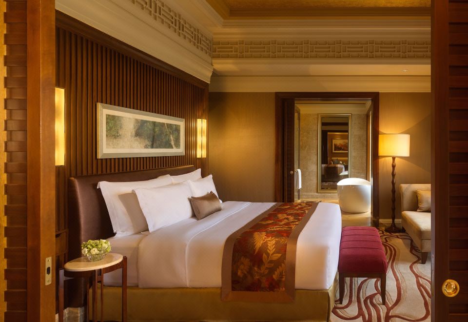 C型大床套房-獨立常溫泳池