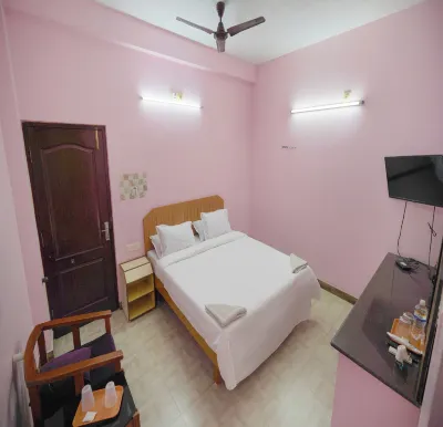 Maruthi Residency Hotel di 