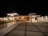 Green Palace - 7Br Luxury Villa in Sosua 3Mins from Strip Plus 24hr Security Hotels in 