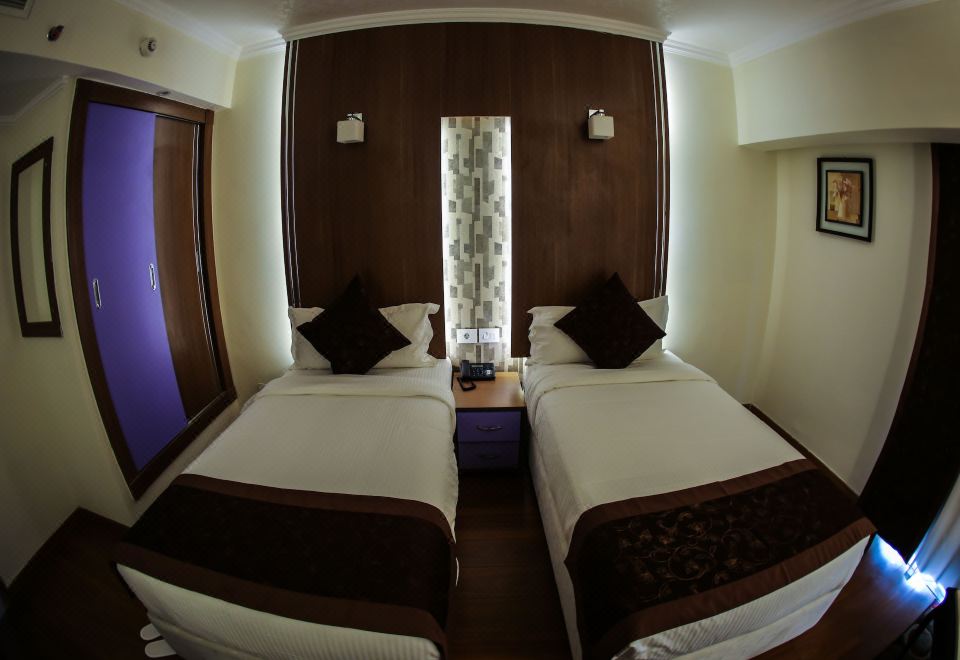 Tolip Inn MaadiSingle Room with City View