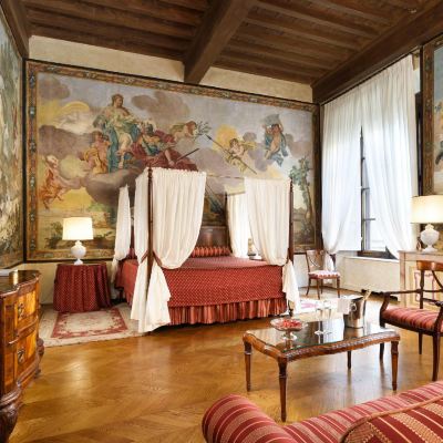 精緻套房 帕拉索尼科利尼阿杜奧莫酒店優惠