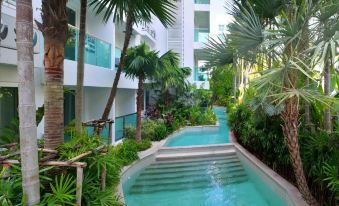 Amazon Residence Condo Resort by Fortunerthai Company