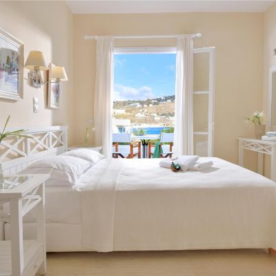 Elegant Double or Twin Room with Sea View