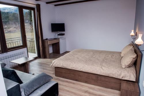 豪华双人房（带阳台）