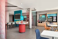 avid hotel TULSA HILLS by IHG