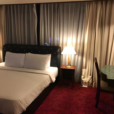 Apartmen Dua Bilik Tidur Bebas Rokok Kupon Luxy Service Suites At Times Square