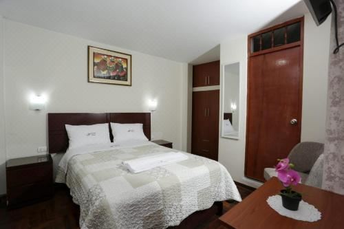 雙人房（帶獨立浴室）