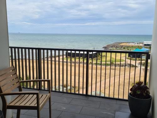 309 Waterfront One-Bedroom Apartment