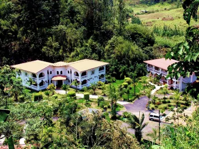 Rio Perlas Thermal Resort & Spa Hotel a 