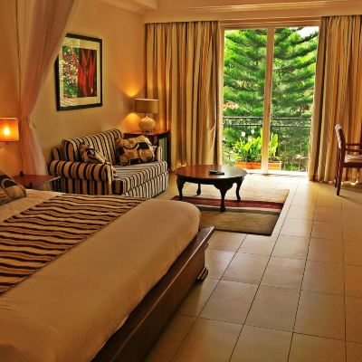 Deluxe Double Room, 1 King Bed, Garden View, Executive Level Sovereign Hotel Promo Code