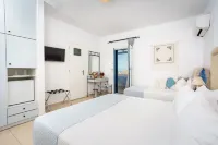 Pyrgaki Hotel