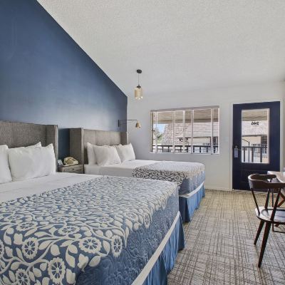Standard Room with Two Queen Beds Sideways Inn Promo Code