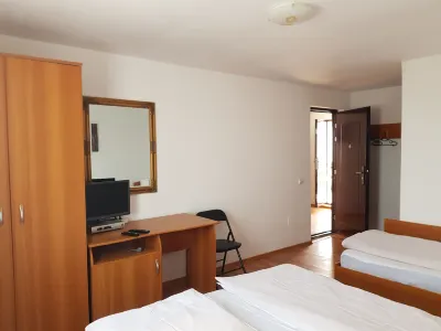 Delta Crisan Flamingo Hotels in 