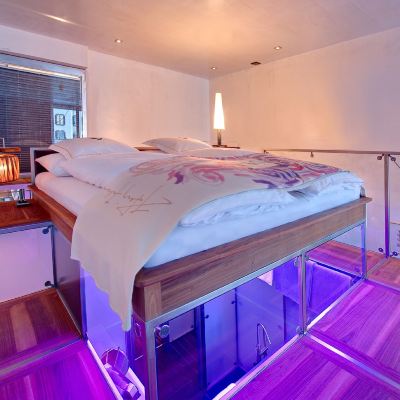Cube-Loft Backstage Hotel Vernissage Promo Code