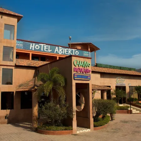 Camino Mexicano Hotel & Resort