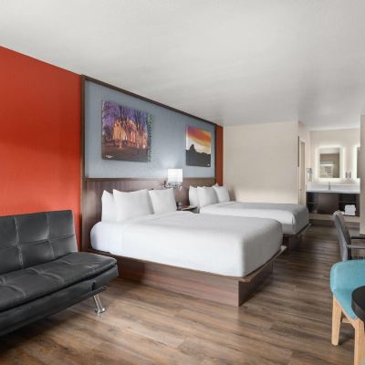 2 Queen Beds, Deluxe Room, Non-Smoking Days Inn by Wyndham Prescott Promo Code