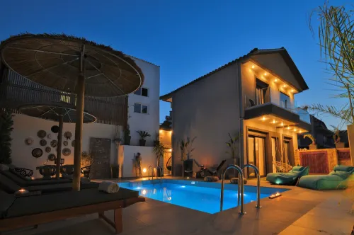 Versa Villas