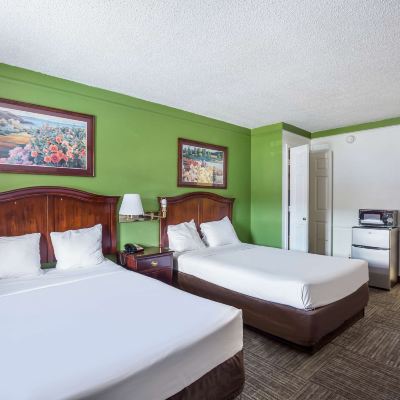 2 Double Beds Non-Smoking Americas Best Value Inn Denver Promo Code