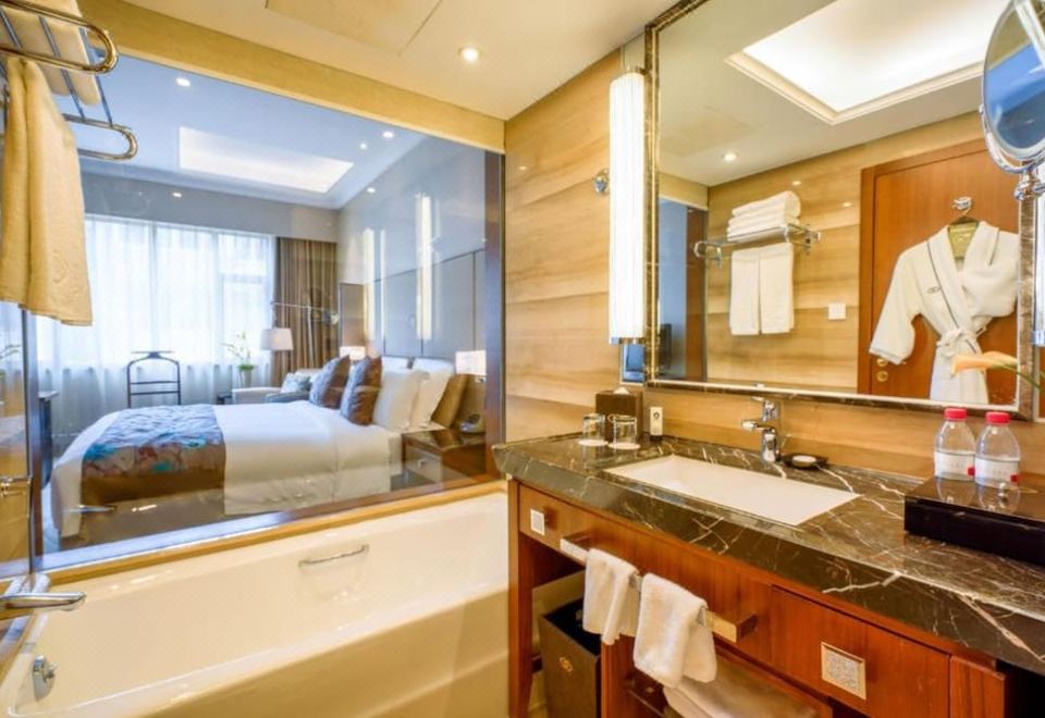 行政樓層豪華市景大床房