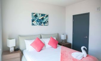 Fully Furnished Suites Near Little Tokyo