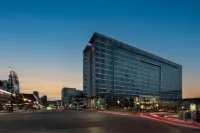 Omaha Marriott Downtown at the Capitol District Hotel a 