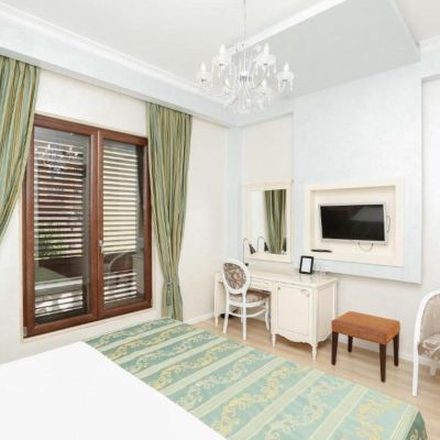 Standard Double Room With Breakfast In Room, Free Parking And Wi-Fi Oxford Hotel Promo Code