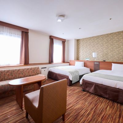 スーペリアツインルーム禁煙 ベッセルイン八千代勝田台駅前 クーポン