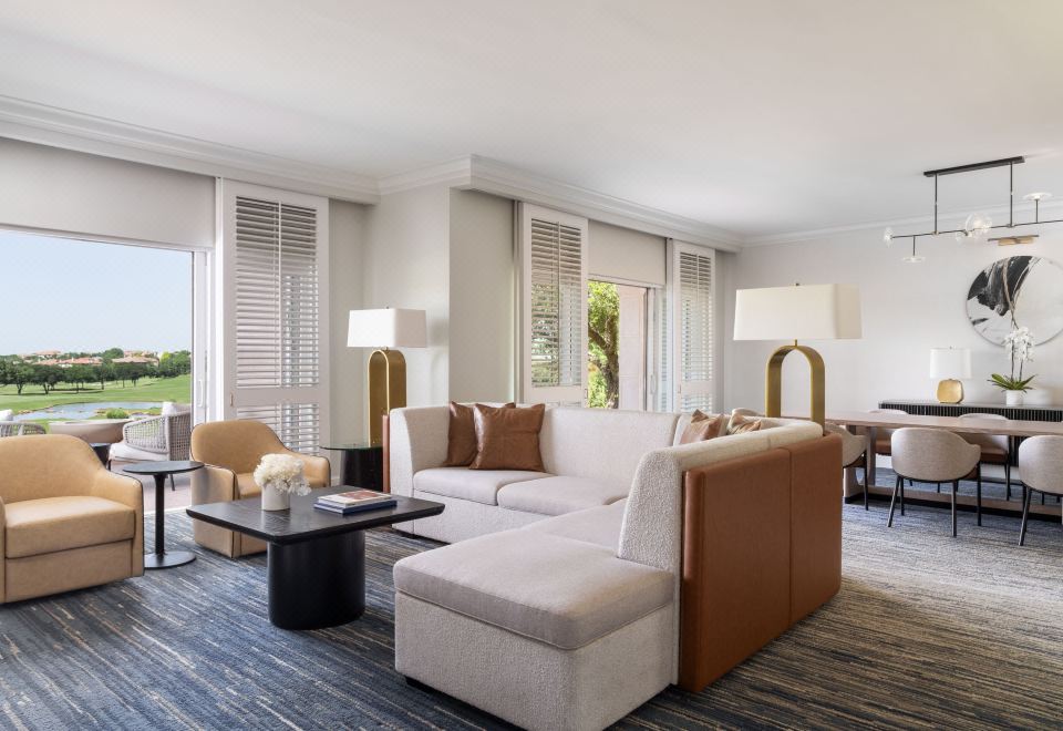 尊贵别墅套房，别墅，1特大床，梳化床，高尔夫景观