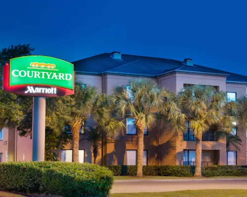 Courtyard Harlingen Hotels in Cameron County