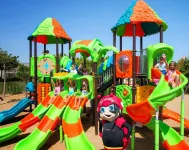 Serenusa Resort