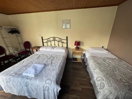 基本三人间 - 花园小屋