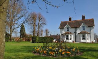 Hookwood Lodge - Housity