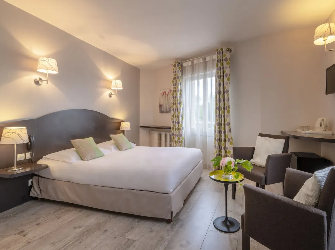Logis Auberge Du Poids Public - Pyrenees