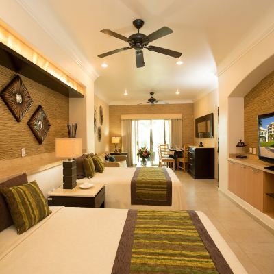 2 Queen Bed, Junior Suite, Non-Smoking Diamond Bay Promo Code