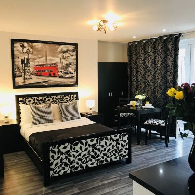 Family Studio Axiom W6 Hotel Promo Code