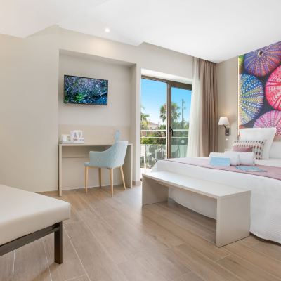 Superior Room With Pool View Sumus Stella & Spa Promo Code