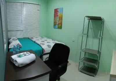 Derma Home Stay Hotele w: 