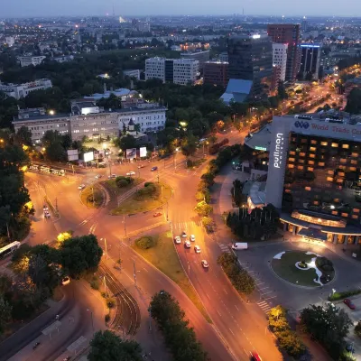 Pullman Bucharest World Trade Center Hotels in der Nähe von RomExpo
