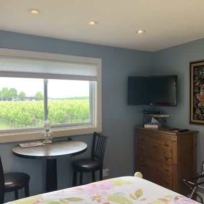 Romantic Cottage, 1 Queen Bed Green Oaks Bed and Breakfast Promo Code