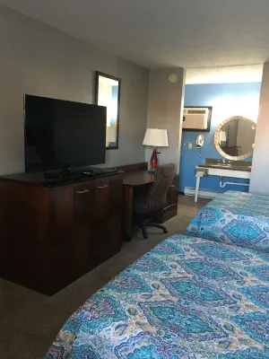 Viking Motel Hotels in 