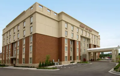 Drury Inn & Suites Middletown Franklin Hotel di 
