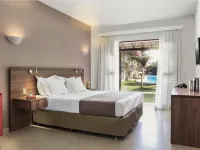 Blue Residence Hotel โรงแรมในเจริโคโคร่า